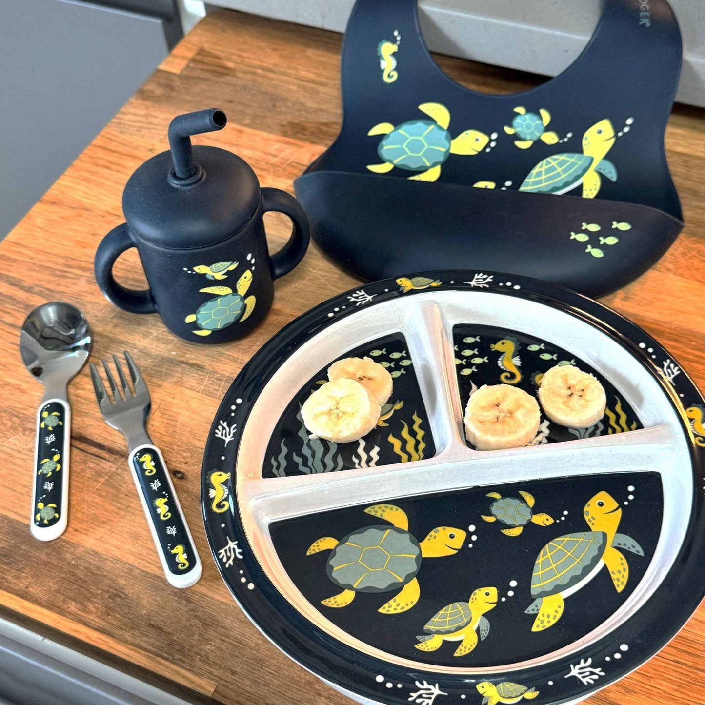 Sugarbooger by Ore’ Originals - Divided Suction Plate | Sea Turtle