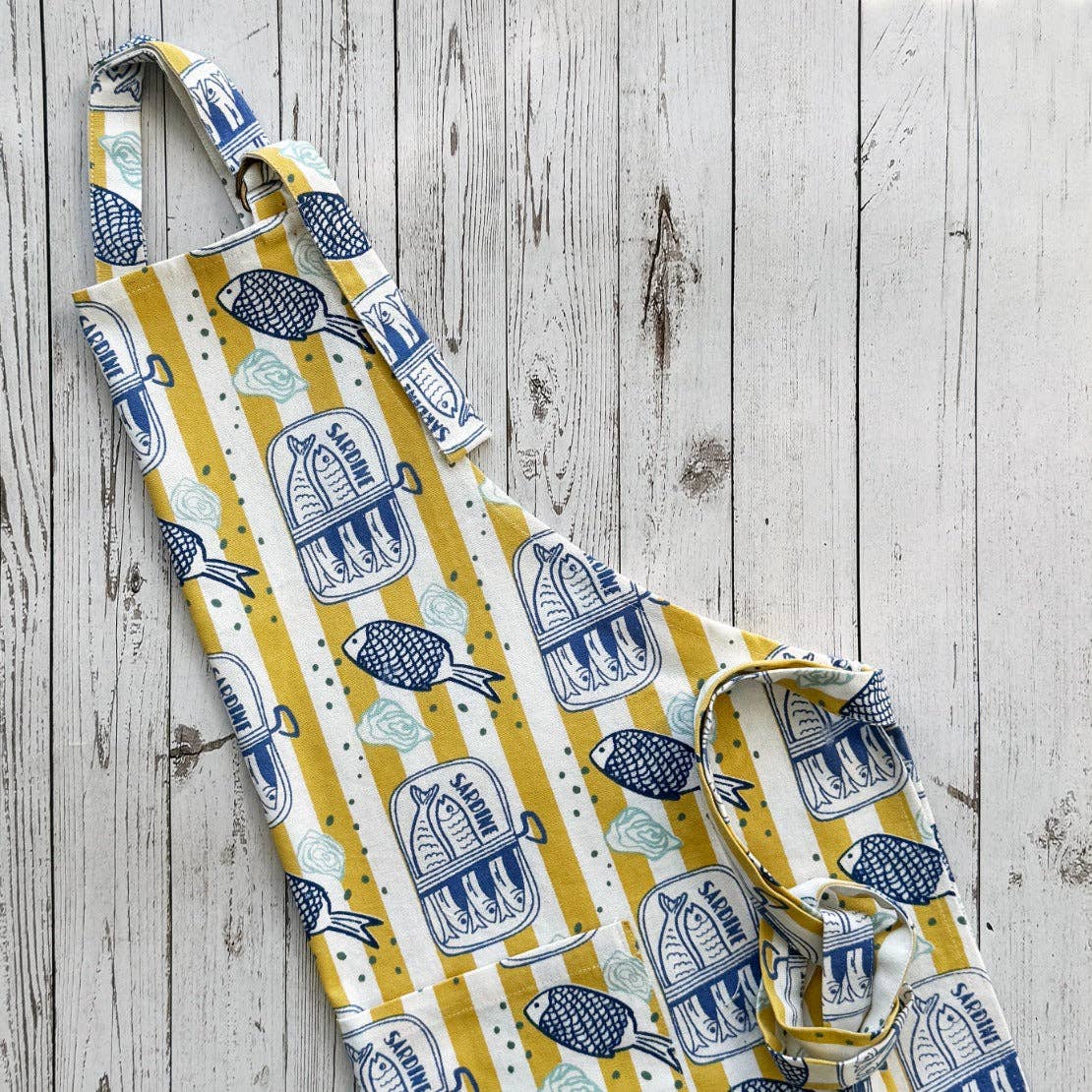 Mahogany - Salty Sardine Apron