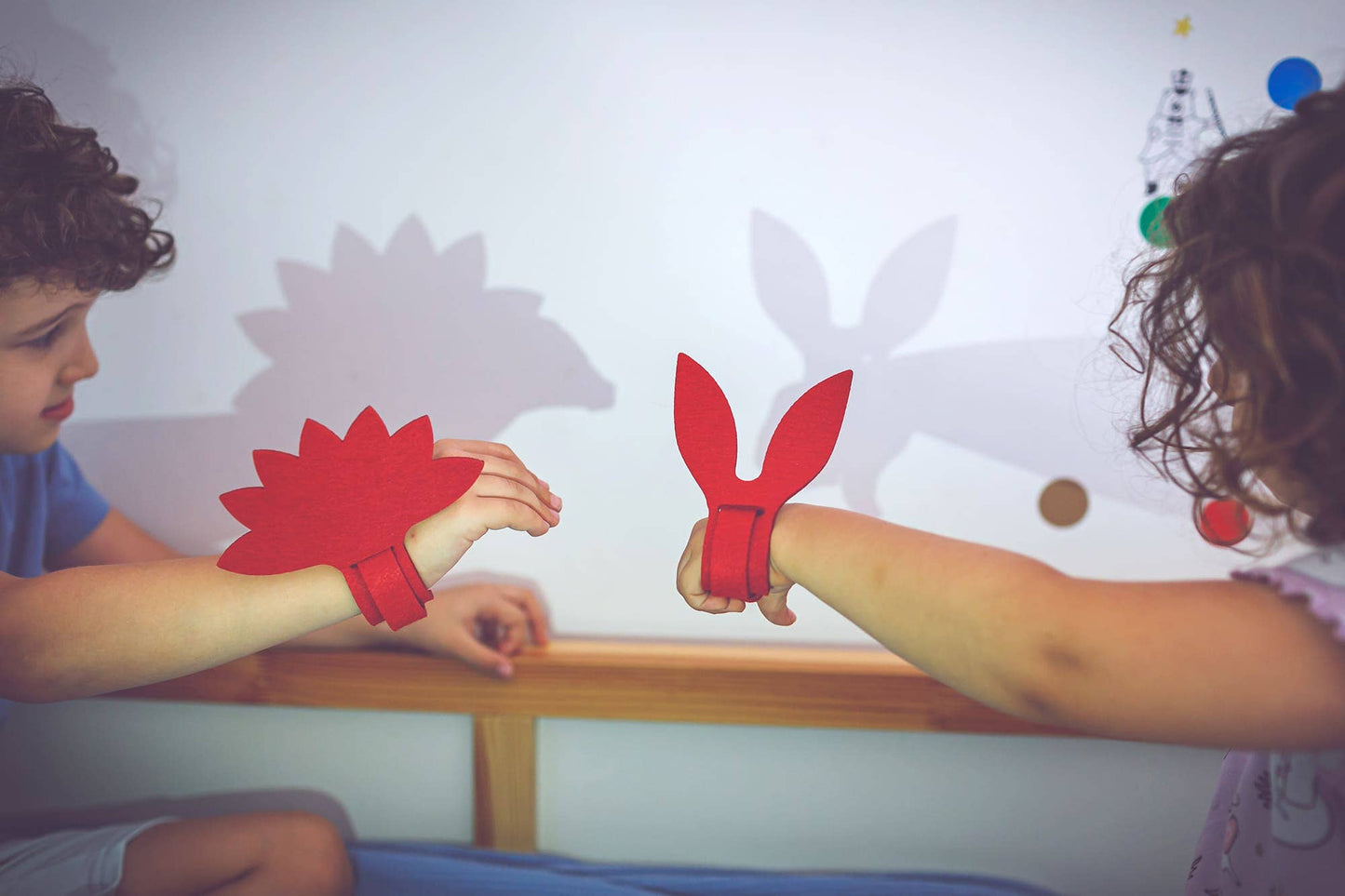 Nova Toys LLC - Shadow Puppets