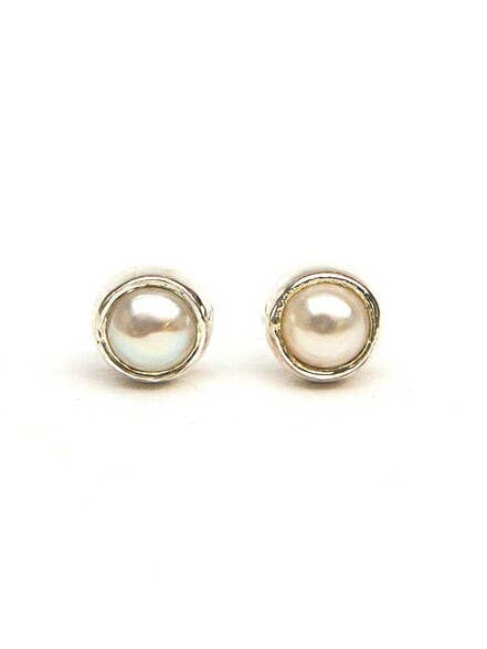 Fair Anita - Ethereal Pearl Studs