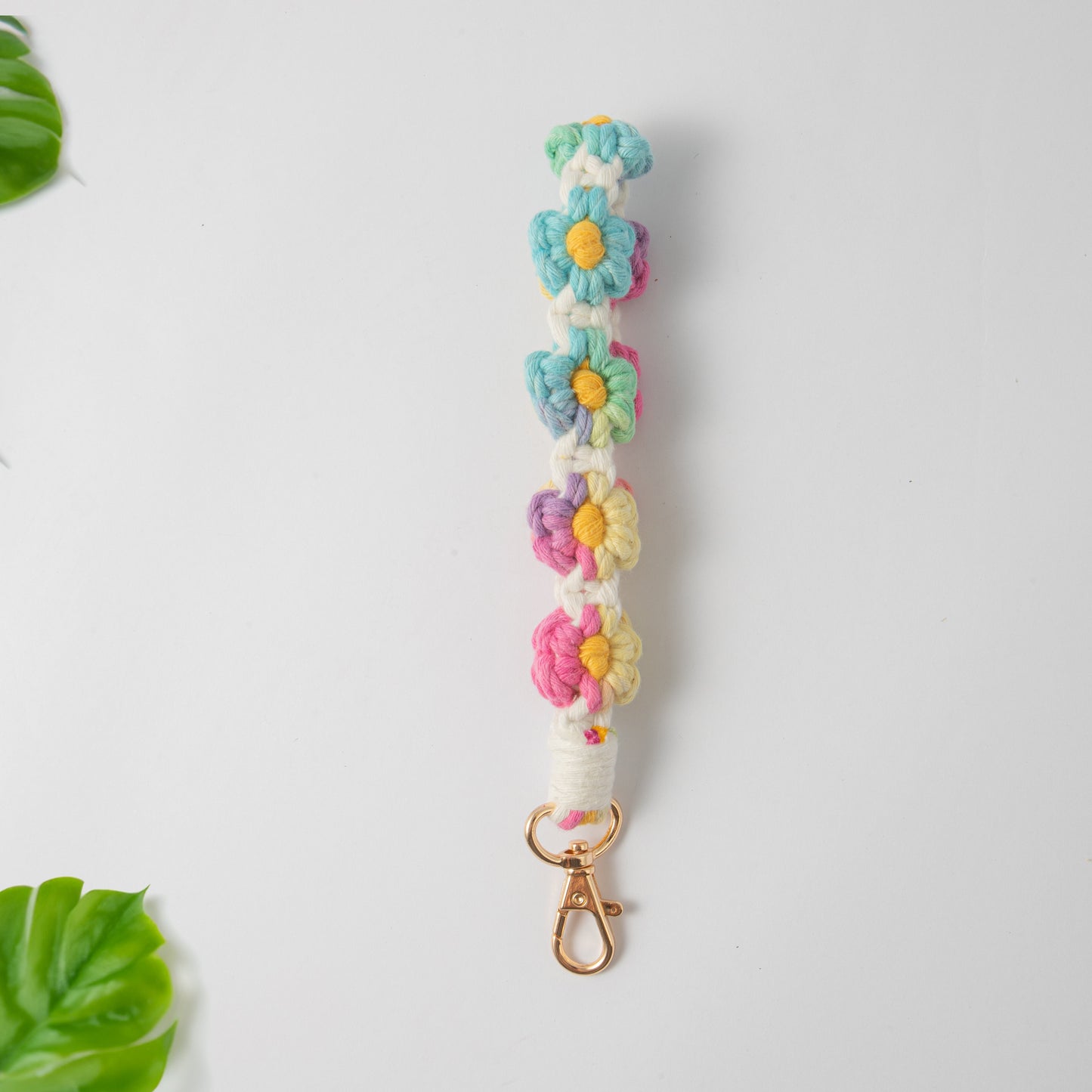 Handwoven Daisy Flower Style Keychain & Keyring