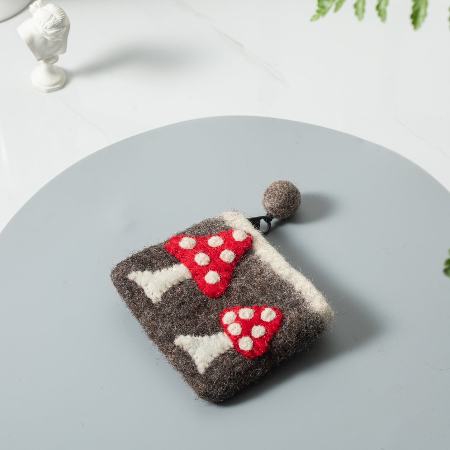 Nepal Wool Felt pouch Hand Carry Coin Purse - Mushroom