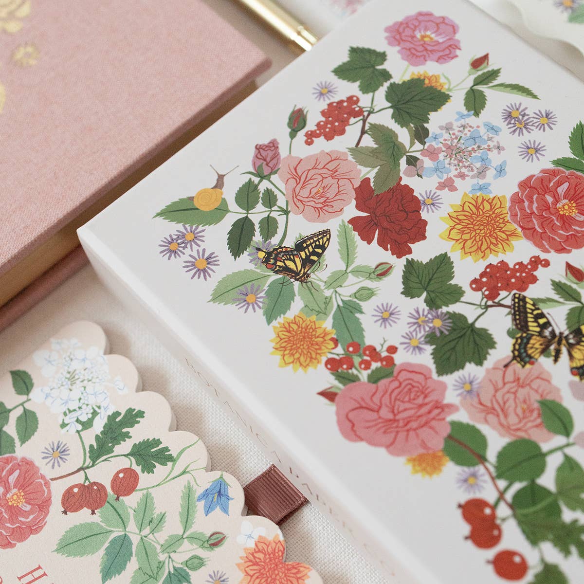 Botanica Paper Co. - REVERIE KEEPSAKE CARD BOX
