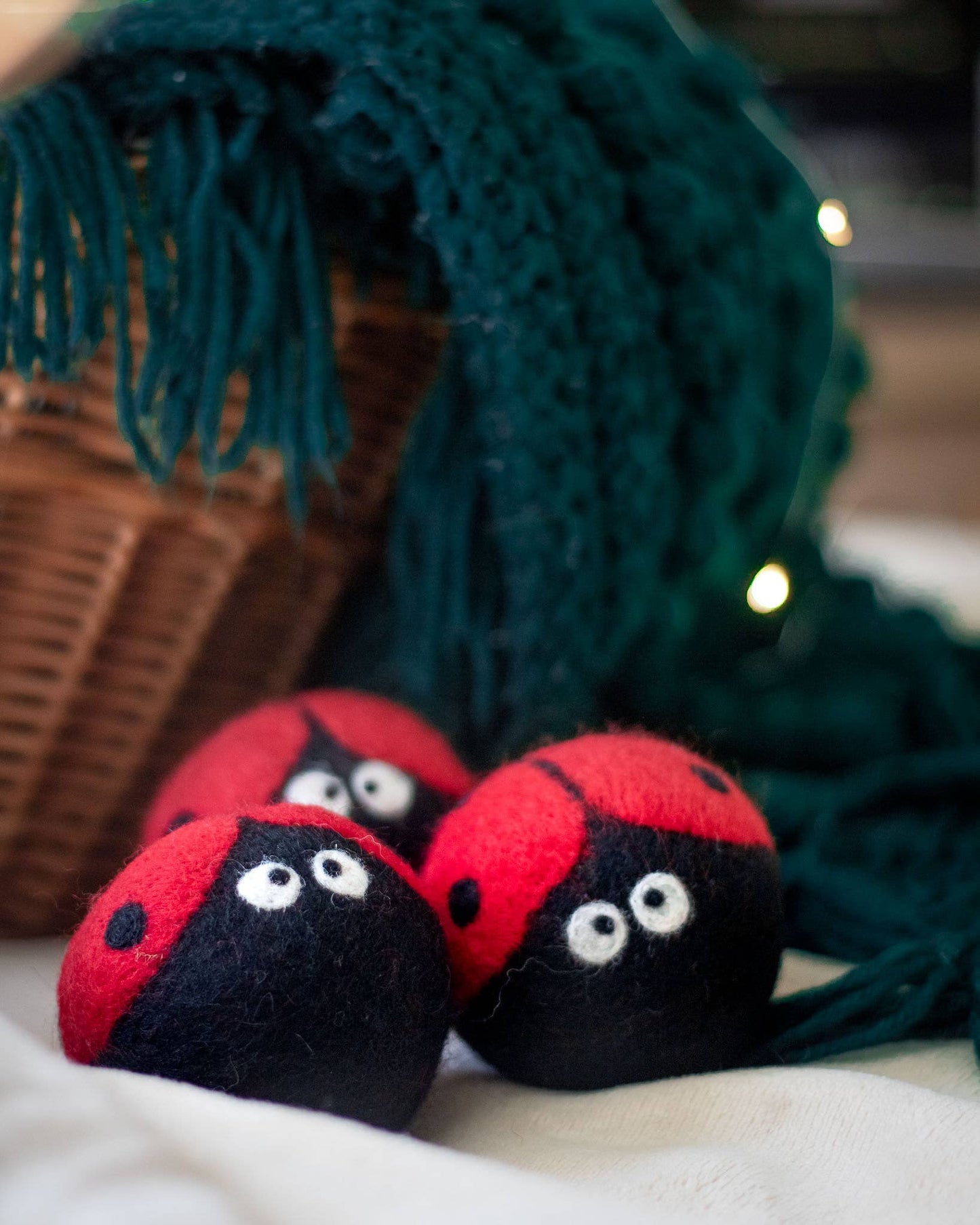 Friendsheep - Laundrybugs Eco Dryer Balls (LADYBUG)