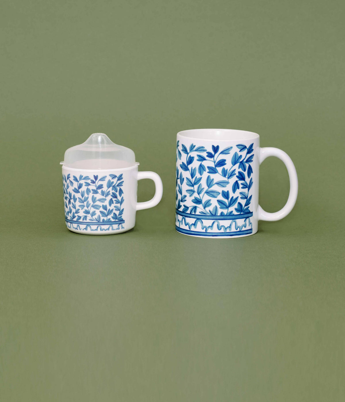 Helmsie - Blue and White Mama and Me Cup Set