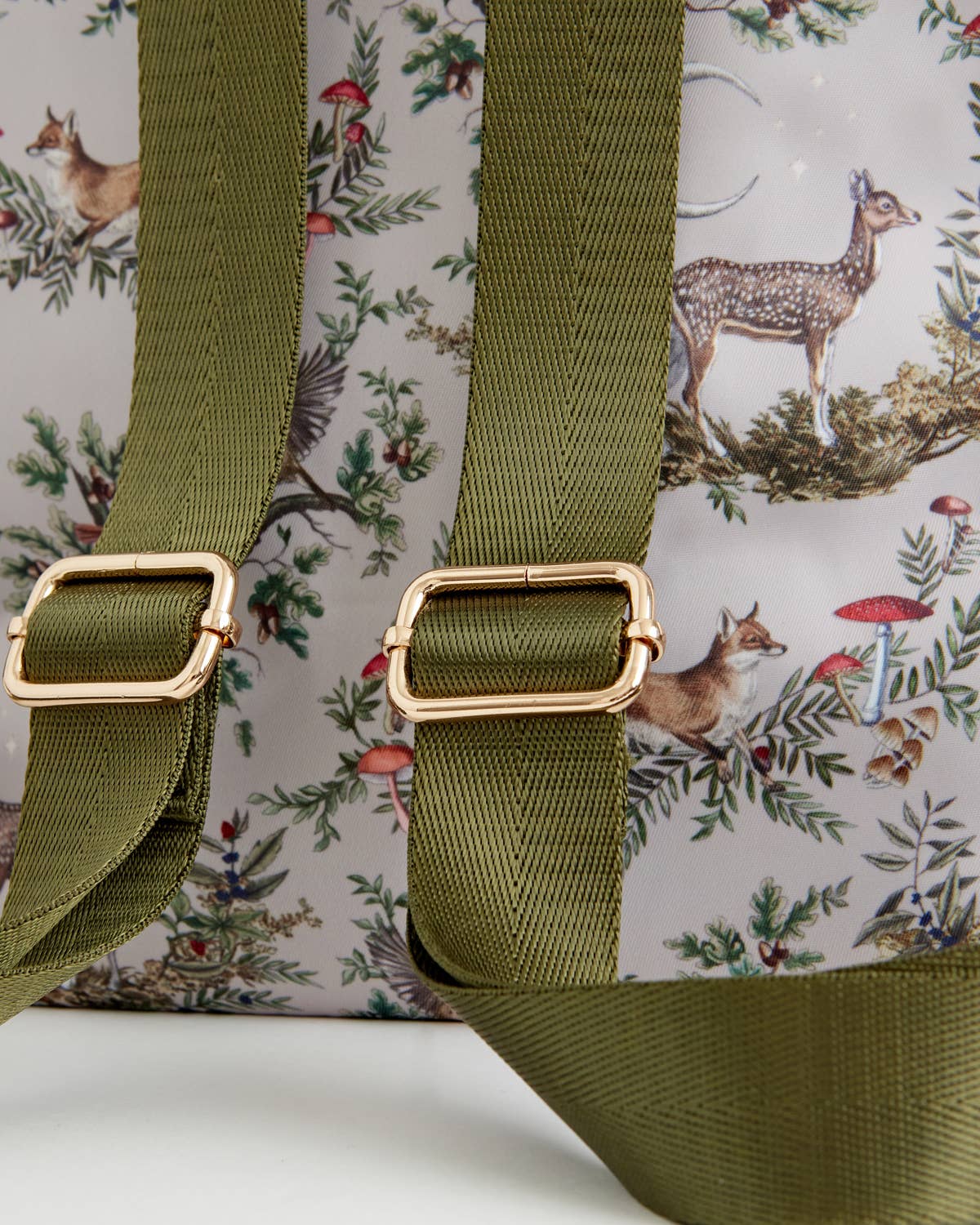 Fable England - FABLE A Night's Tale Woodland Mini Backpack - Crystal Grey