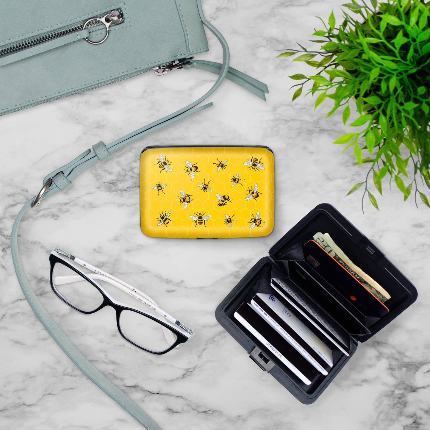 Monarque - Mary Lake Thompson Bees - Armored Wallet