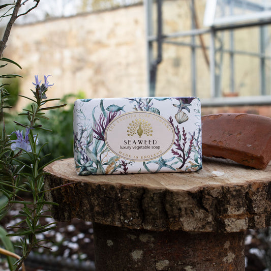 The English Soap Company Heritage Seaweed 190g soap