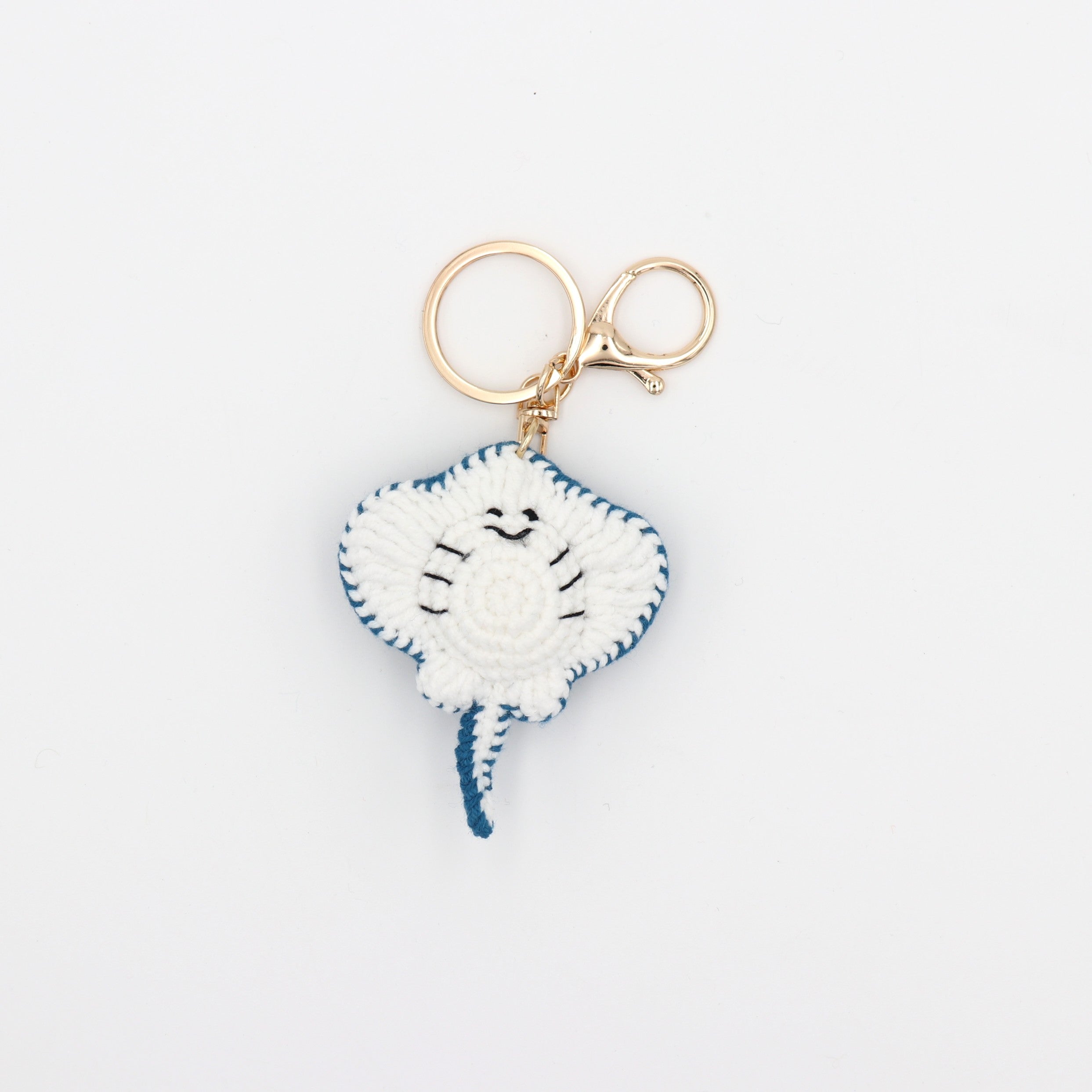 Handmade Crochet Stingray Keychain – Cute Ocean Animal Bag Charm
