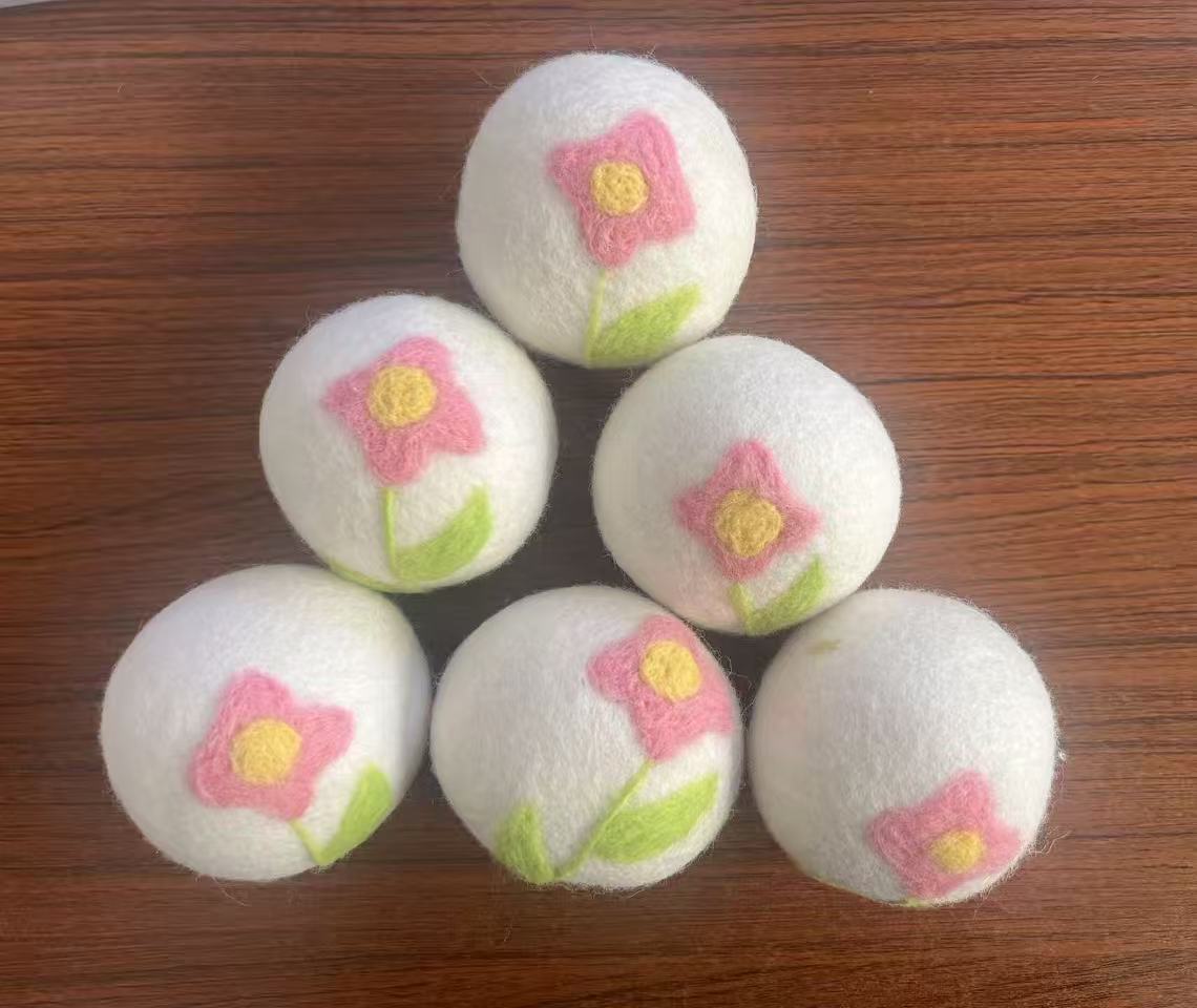 Embroidered wool dryer ball - Sunflower Set of 3