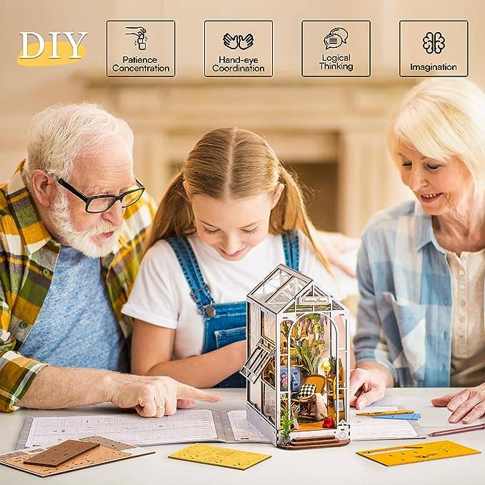 Robotime - TGB06 Garden House Rolife Book Nook Kit DIY Miniature