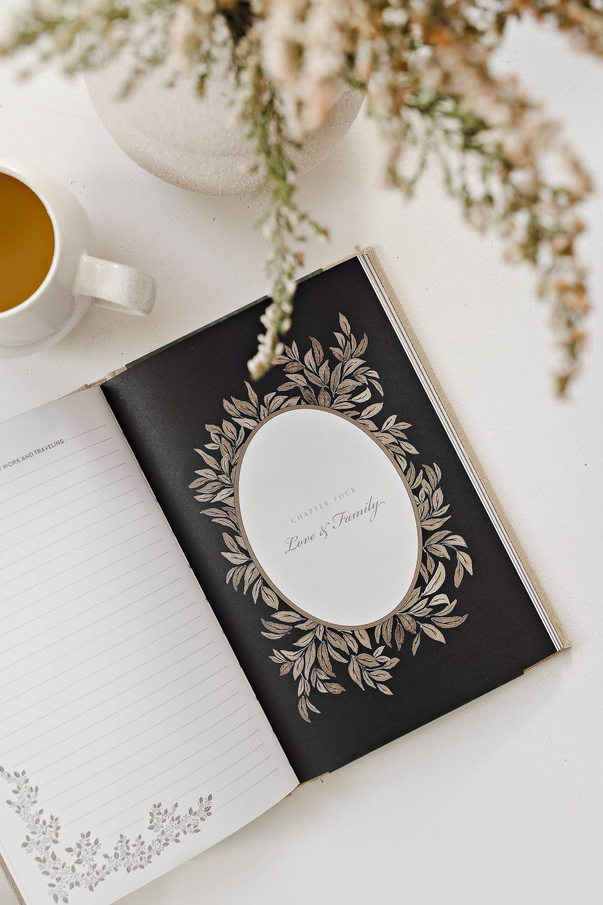 Paige Tate & Co. - Grandma's Story: A Memory and Keepsake Journal for My Family