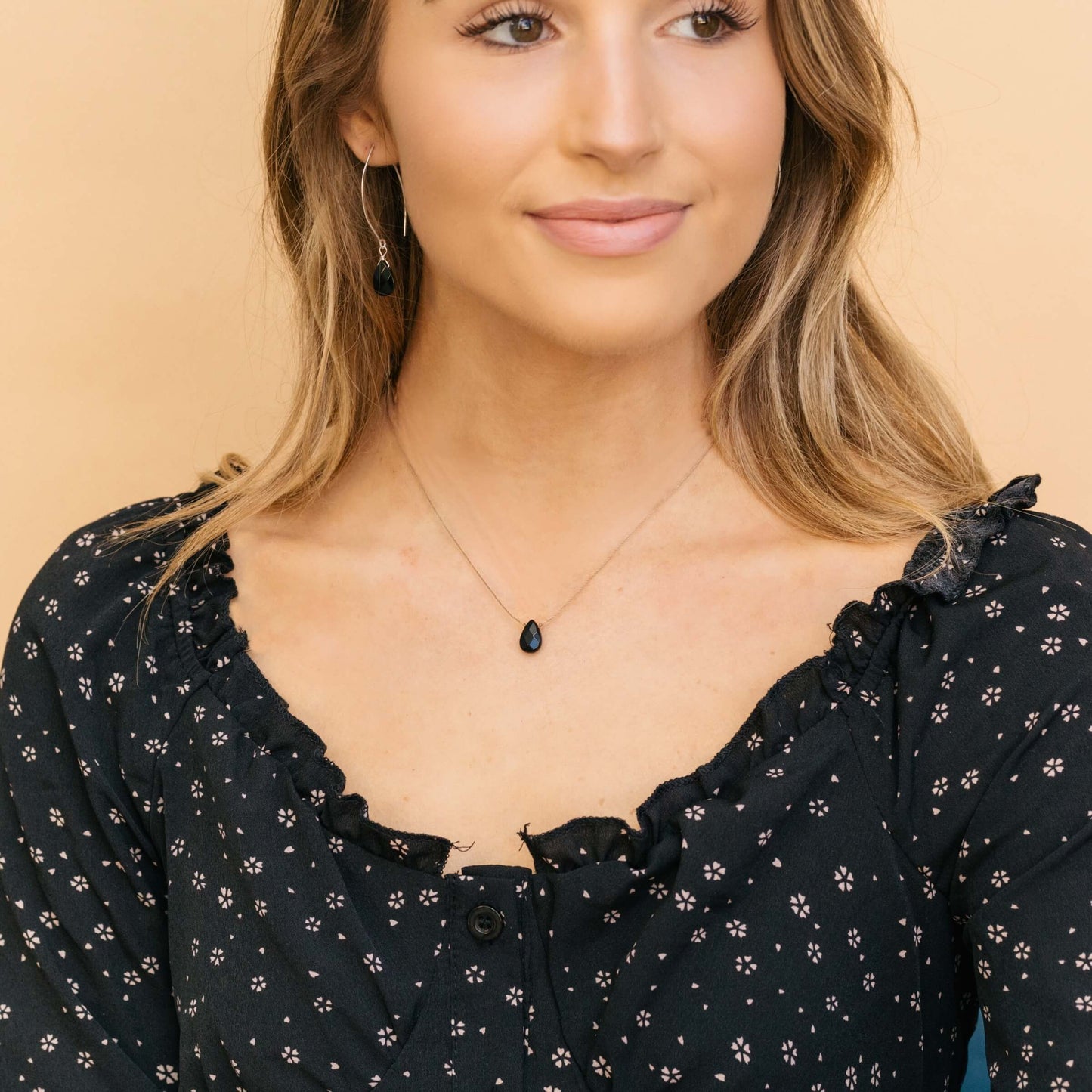 SoulKu - Black Onyx Soul-Full of Light Necklace for Stress Relief