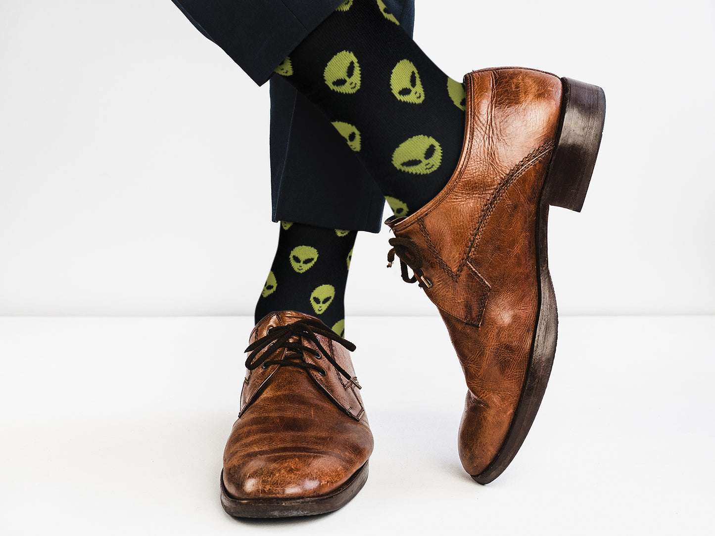 Casual Designer Animal Socks - Alien - for Men and Women