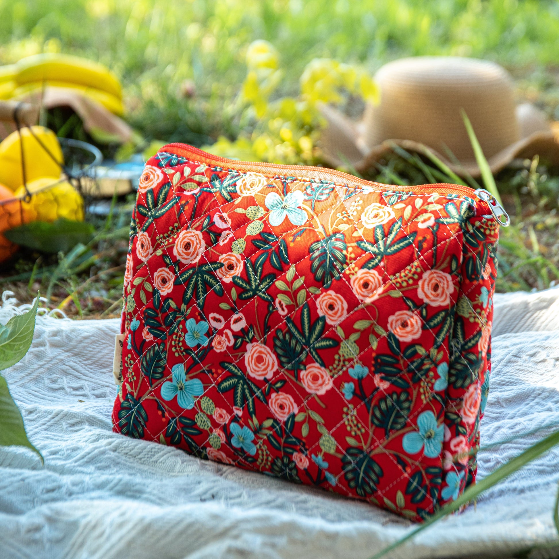 Floral Quilted Makeup Pouch - Travel-Friendly Cosmetic Bag