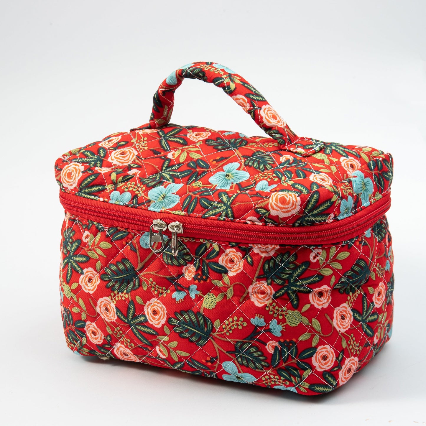 Floral Quilted Makeup Pouch - Travel-Friendly Cosmetic Bag