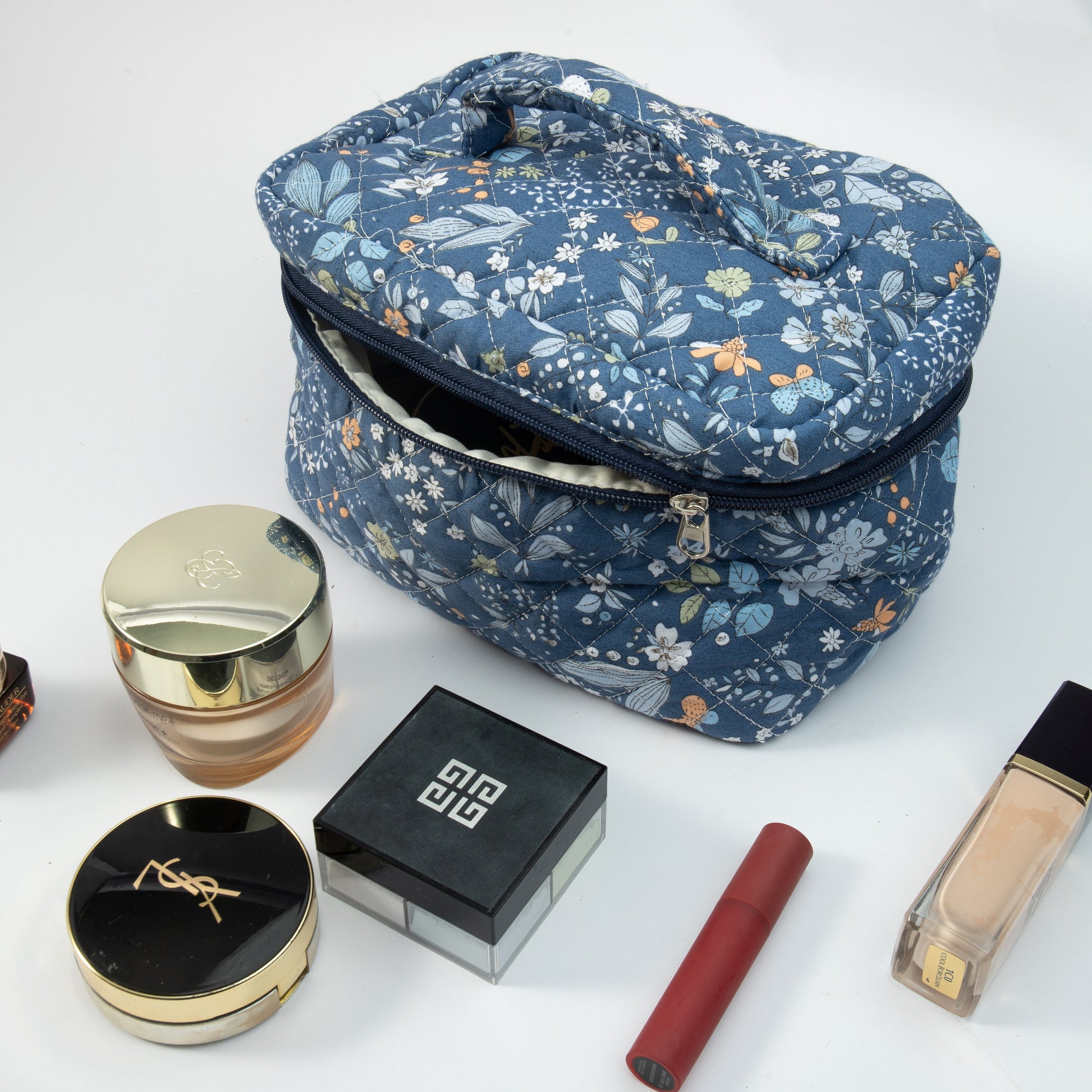 Small Cosmetic Bag With Floral Quilted Makeup Pouch - Travel Toiletry –  Olie's Gift & Ship