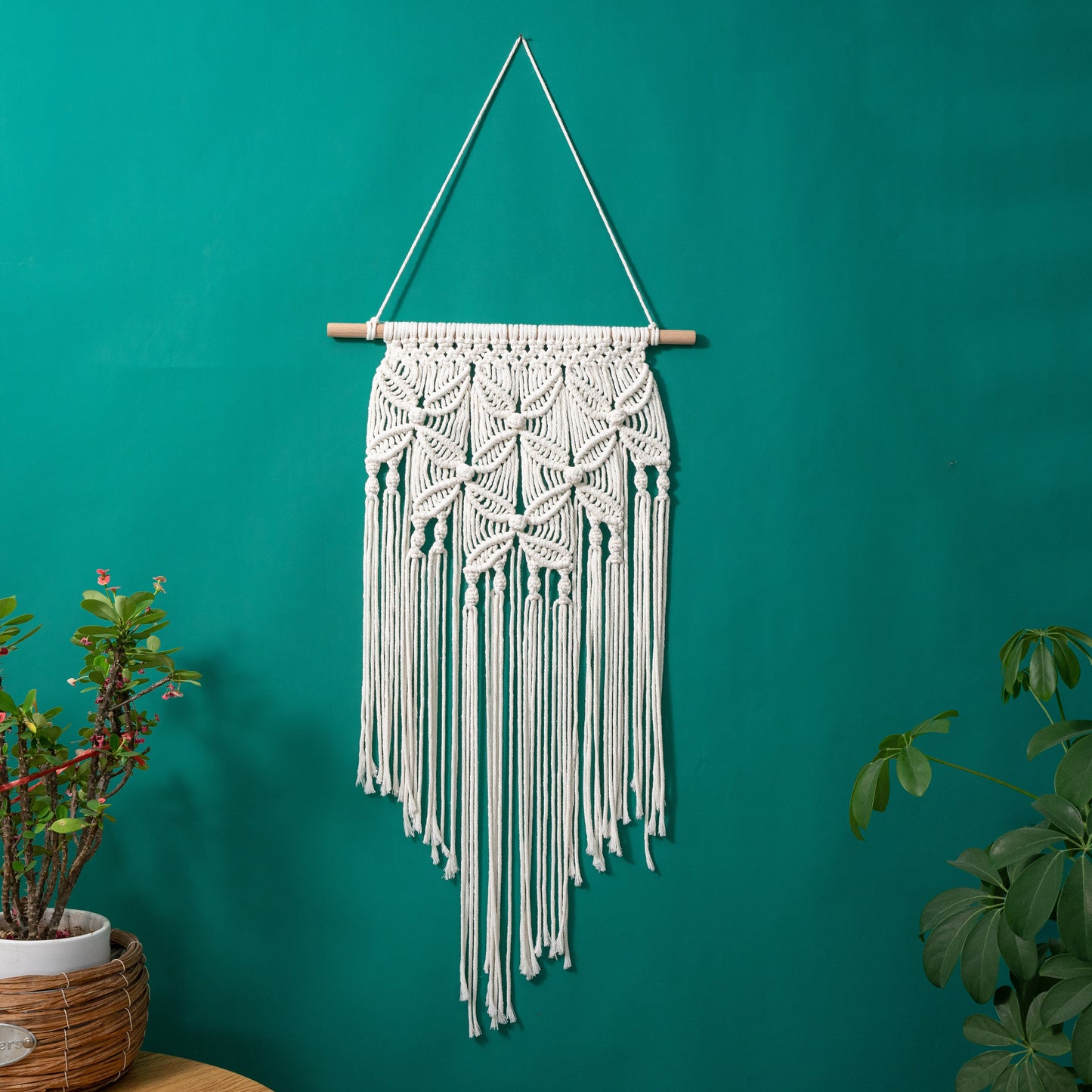 Hand Woven Tapestry Macrame Tassel Wall Hanging Decoration